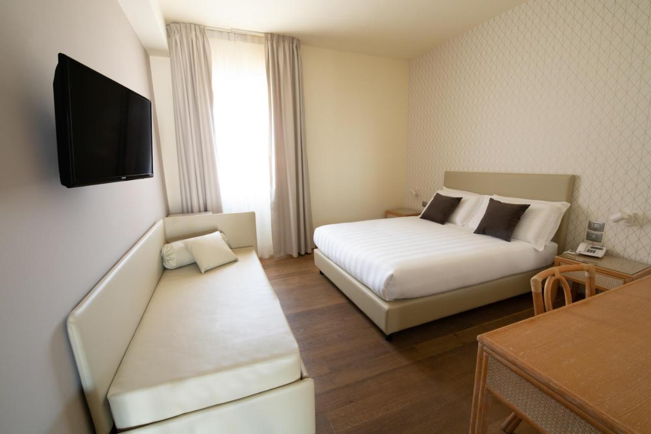 Hotel Enzo Porto Recanati Zewnętrze zdjęcie