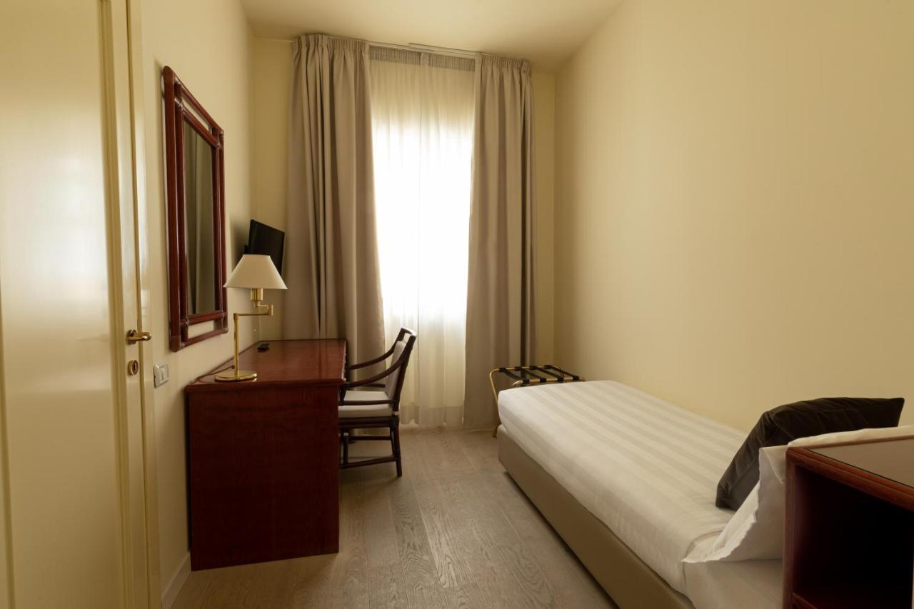 Hotel Enzo Porto Recanati Zewnętrze zdjęcie