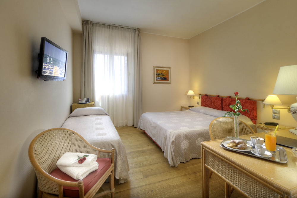 Hotel Enzo Porto Recanati Zewnętrze zdjęcie