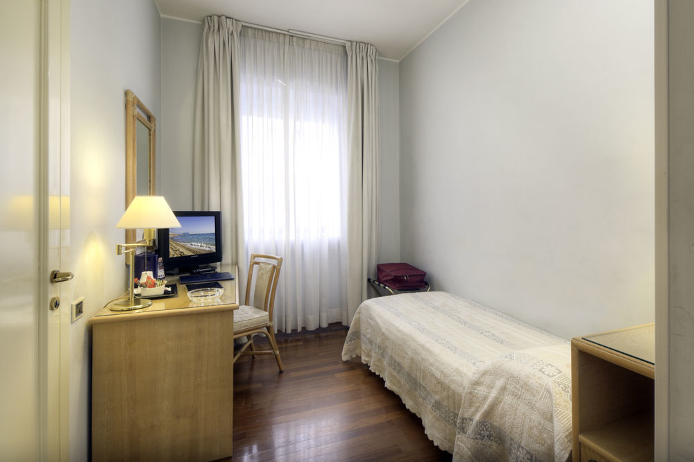 Hotel Enzo Porto Recanati Zewnętrze zdjęcie