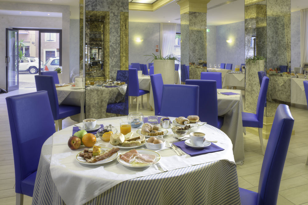 Hotel Enzo Porto Recanati Zewnętrze zdjęcie